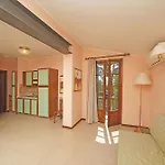 Arca 4*