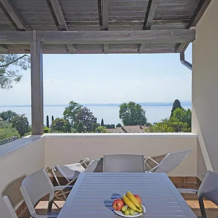 アパートホテル Arca